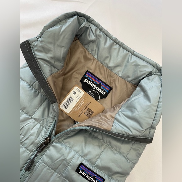 NWT Patagonia Nano Puff Vest Women's Size M Thermal Blue 2024 - Picture 14 of 16
